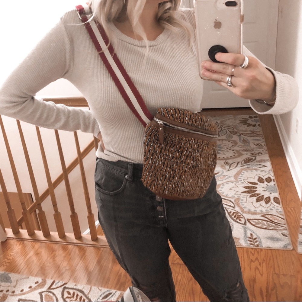 Rachel Comey Fanny bag ✨